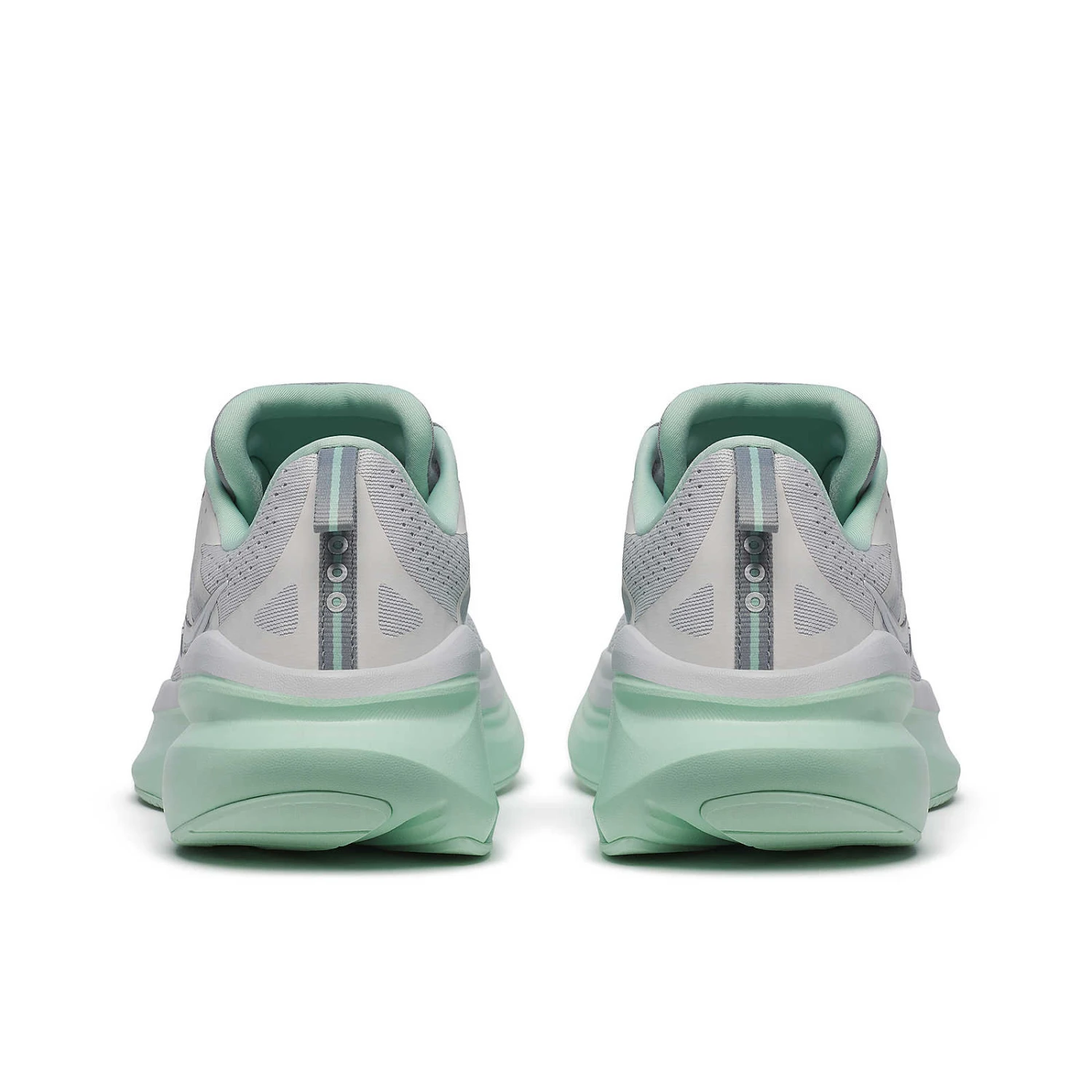 Saucony Women's Omni 22 Wide 6 Saucony Women's Omni 22 Wide - Image 4