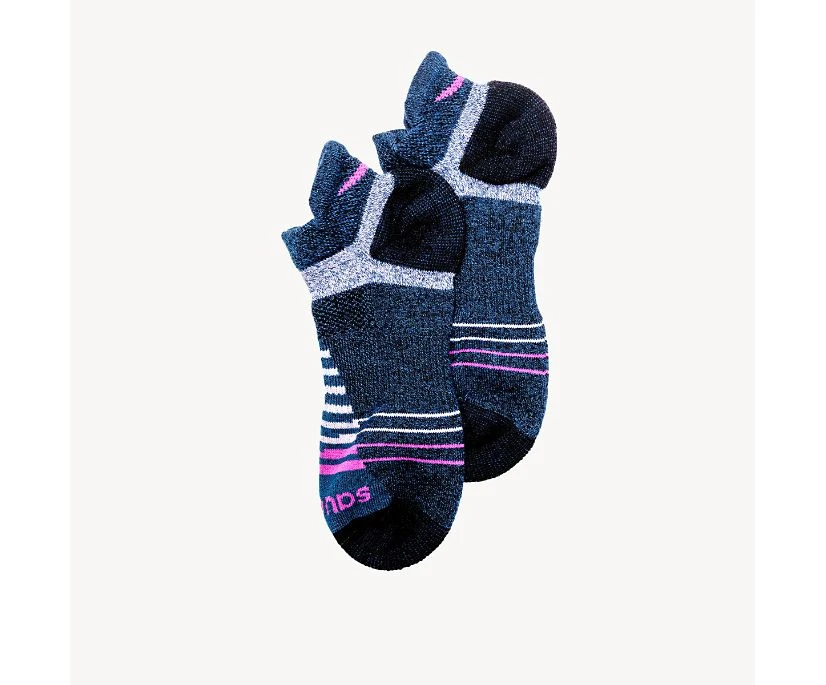 Saucony Inferno Merino Wool Blend No Show 3-Pack Sock 4 Saucony Inferno Merino Wool Blend No Show 3-Pack Sock - Image 2