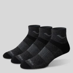 Saucony Inferno Merino Wool Blend Quarter 3-Pack Sock -Saucony Sales S351005 002 group