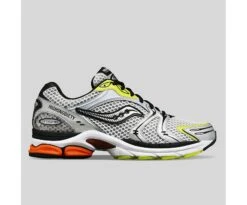 Saucony X Highsnobiety ProGrid Triumph 4 -Saucony Sales S70821 2 1 1