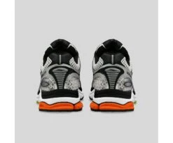 Saucony X Highsnobiety ProGrid Triumph 4 -Saucony Sales S70821 2 4