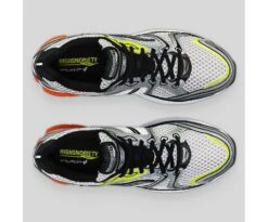 Saucony X Highsnobiety ProGrid Triumph 4 -Saucony Sales S70821 2 5