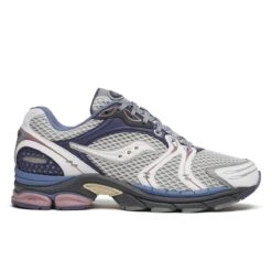 Saucony ProGrid Triumph 4 -Saucony Sales S70902 3 1