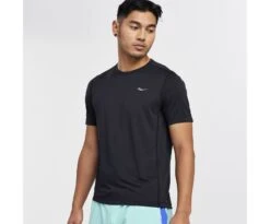 Saucony Men's Stopwatch Short Sleeve 30 Saucony Men's Stopwatch Short Sleeve -Saucony Sales SAM800278 BK 1