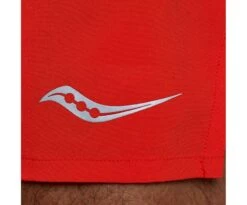 Saucony Men's Outpace 2.5" Split Short 18 Saucony Men's Outpace 2.5" Split Short -Saucony Sales SAM800326 IF 6