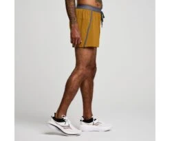 Saucony Men's Outpace 3" Short -Saucony Sales SAM800327 BZ 3