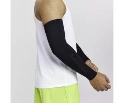 Saucony Fortify Arm Sleeves -Saucony Sales SAU900025 BK 1 1