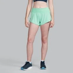 Saucony Women's Outpace 2.5" Split Short -Saucony Sales SAW800421 PD 0001